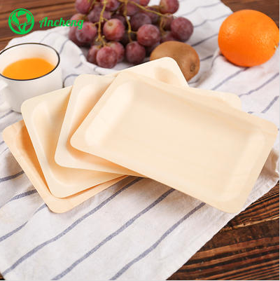 Disposable wooden plates.png